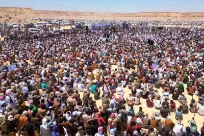 حضرموت  تخلط الأوراق .. القبائل تتحدّى الزبيدي والإمارات وتفتح الحكم الذاتي