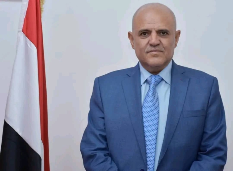 محافظ تعز يؤكد الإفراج عن مقطورات الغاز المحتجزة خارج المحافظة