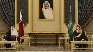 أمير قطر يلتقي محمد بن سلمان في الرياض