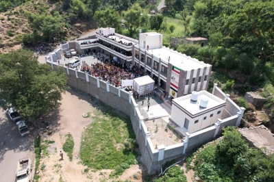 بتكلفة 106 آلاف دولار.. تسليم مشروع استكمال بناء مدرسة في مديرية المسراخ بتعز بتمويل كويتي