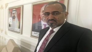 عيدروس الزبيدي يتهم الشرعية بعرقلة تنفيذ اتفاق الرياض واحتلال الجنوب