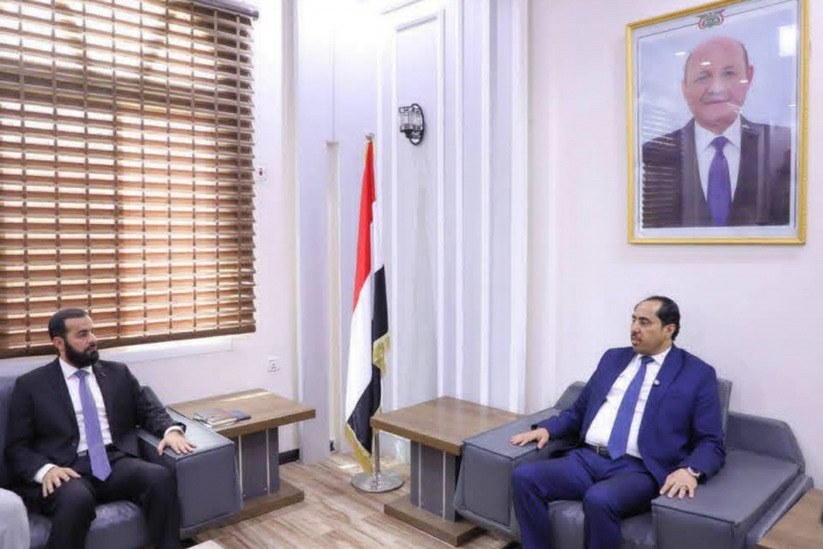 البكري والرباش يبحثان استكمال المشاريع الرياضية وإزالة الاعتداءات على المنشآت