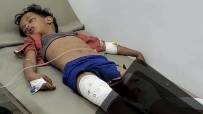 وفاة طفل متأثر بإصابته بقذيفة للحوثيين في تعز