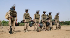 "مسام" يدشّن دورة تنشيطية في مأرب لرفع جاهزية فرق نزع الألغام