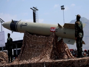 مليشيا الحوثي تعلن إطلاقها صواريخ وطائرات مسيرة باتجاه إسرائيل