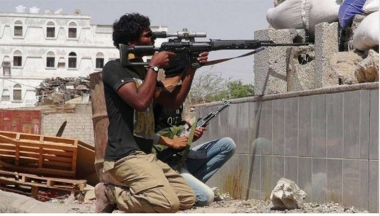 مقتل طفل وإصابة آخر برصاص قناصة الحوثيين غربي تعز