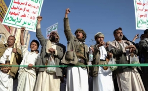 الحوثيون يرحبون بقرار ايطاليا منع بيع الأسلحة للسعودية والامارات