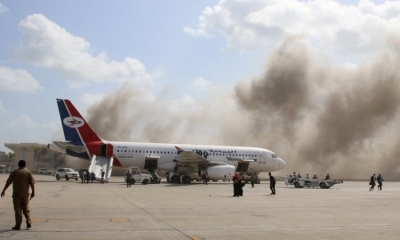 ارتفاع عدد ضحايا هجوم مطار عدن إلى أكثر من 130 شهيدا وجريحا
