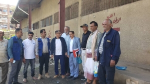 تعز.. تسليم مواقع العمل للمقاول المنفذ لمشروعي تأهيل وتوسعة المعهد الصناعي التقني في "الحصب" و "التربة"