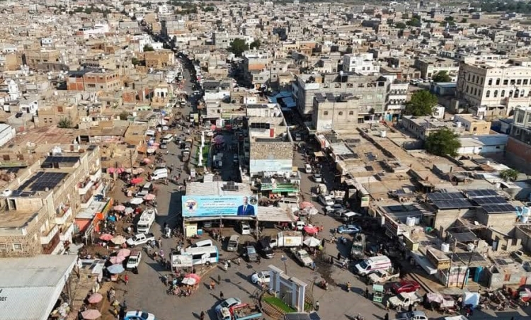 الخدمات في مناطق سيطرة الانتقالي.. أبناء محافظة لحج يناشدون لإنقاذهم من أزمات المياه والكهرباء