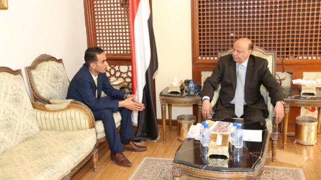 وفاة عبدربه منصور هادي.. الرئيس الذي ورثه اليمنيون بالأمل وودّعوه بالمجهول