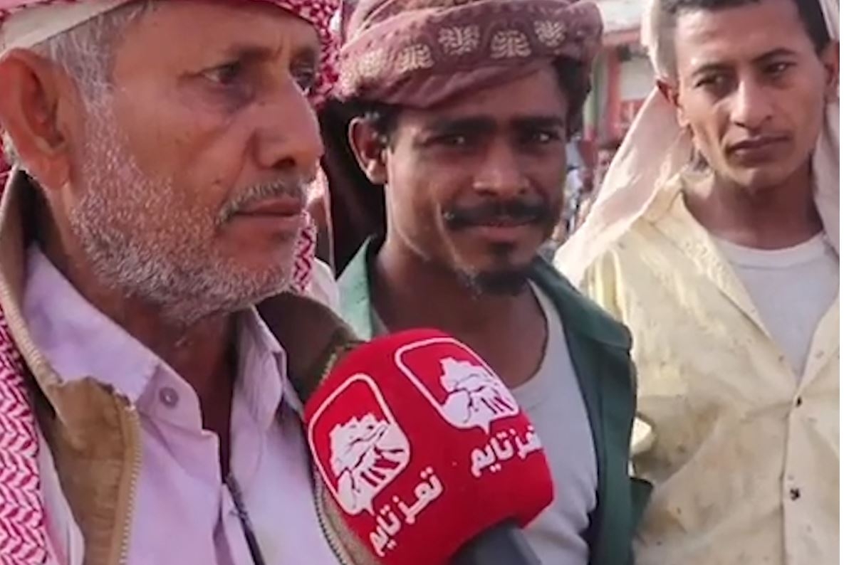 الغلاء فاحش والأسعار تقصم ظهورنا.. عمال تعز يتحدثون عن مرارة الأوضاع