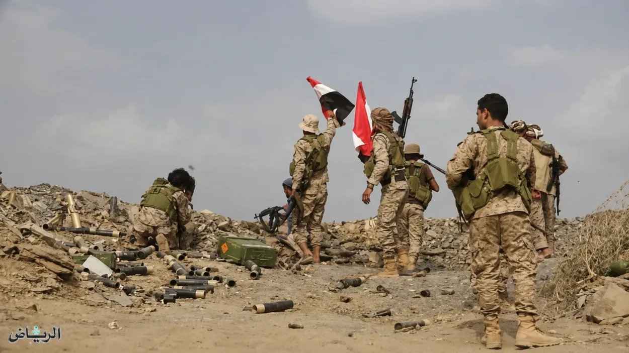 مواجهات عنيفة بين الجيش اليمني والحوثيين في ريف تعز الغربي وتعزيزات عسكرية تصل الكدحة