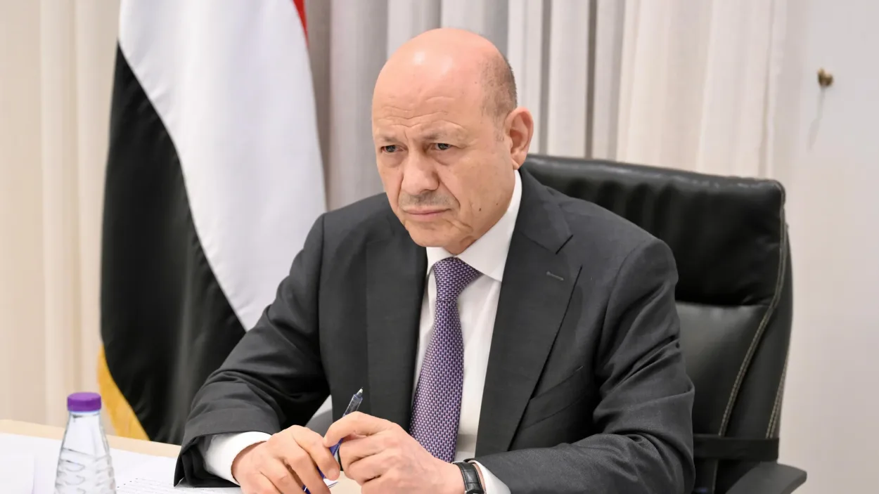 الرئيس العليمي: لن نسمح للمليشيا بتهديد باب المندب وقواتنا تخوض المعركة بقيادة موحدة