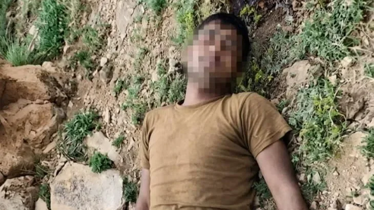 «يمه سامحيني.. أنا عاصي والدين».. آخر كلمات مقاتل حوثي قبل أن يلفظ أنفاسه في جبهات تعز