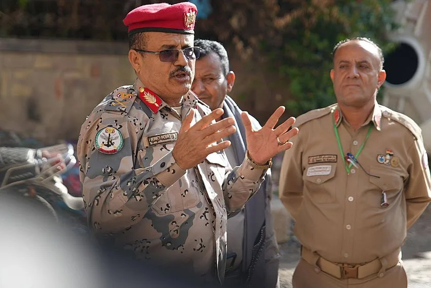 القوات المسلحة تستعيد السيطرة على منطقتي المكازمة والميهال في جبهة الكدحة غربي تعز