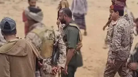 وزير الدفاع يتفقد جبهات الضالع ويشيد ببطولات القوات المسلحة في مواجهة مليشيا الحوثي