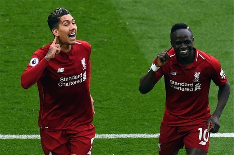 ساديو ماني يدافع عن فيرمينو.. يستحق أكثر مني ومحمد صلاح