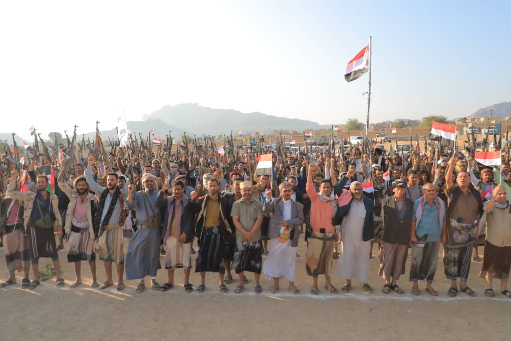 تعز.. المقاومة الشعبية في الشمايتين تعلن جاهزيتها لمعركة التحرير واستعادة الدولة