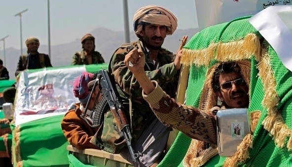 جماعة الحوثي تعترف بمقتل 8 من عناصرها يحملون رتبا عسكرية