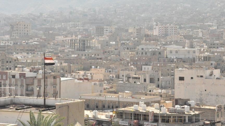 مصادر محلية: مقتل قيادي حوثي في كمين نفذه مسلحون مجهولون بالجوف
