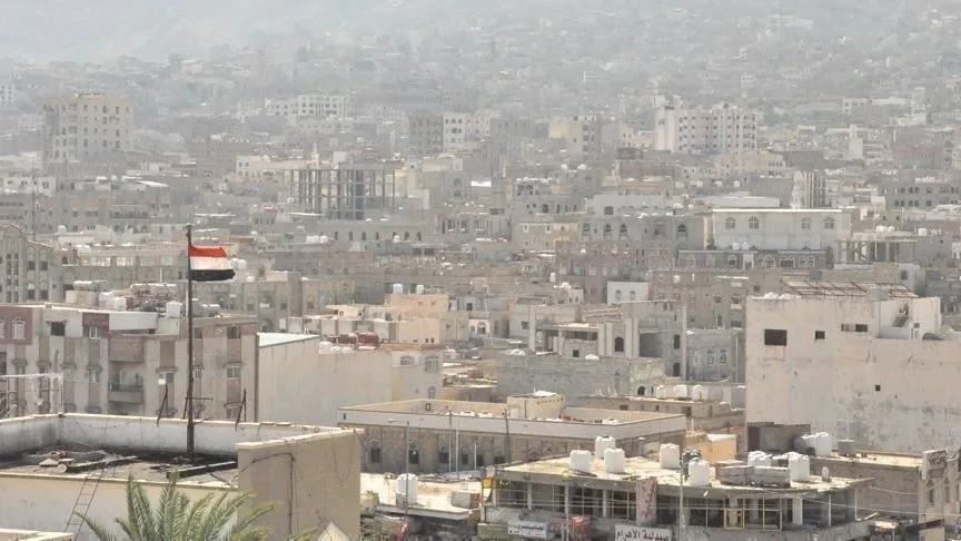 مصادر محلية: مقتل قيادي حوثي في كمين نفذه مسلحون مجهولون بالجوف