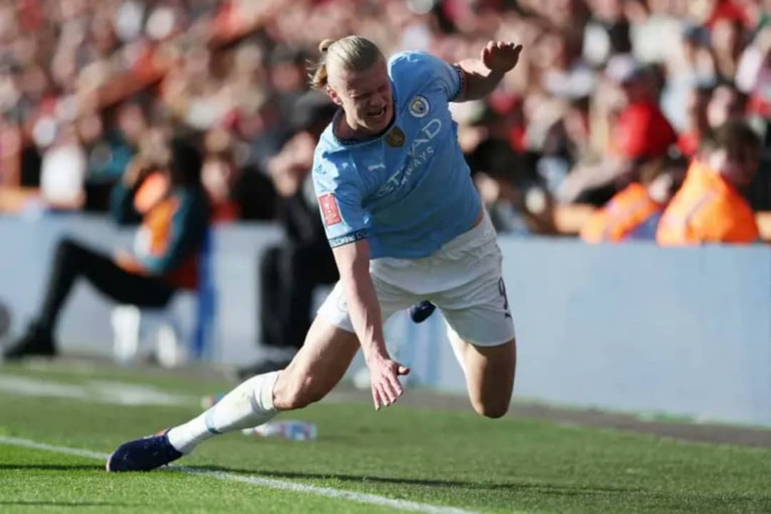 مانشستر سيتي يكشف عن منطقة إصابة هالاند في دور الثمانية لبطولة كأس الاتحاد