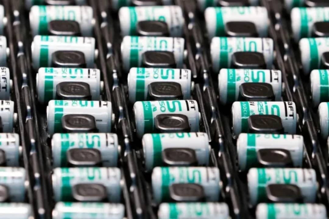 باستخدام نايلون الملابس.. السعودية تحقق طفرة في صناعة بطاريات الليثيوم