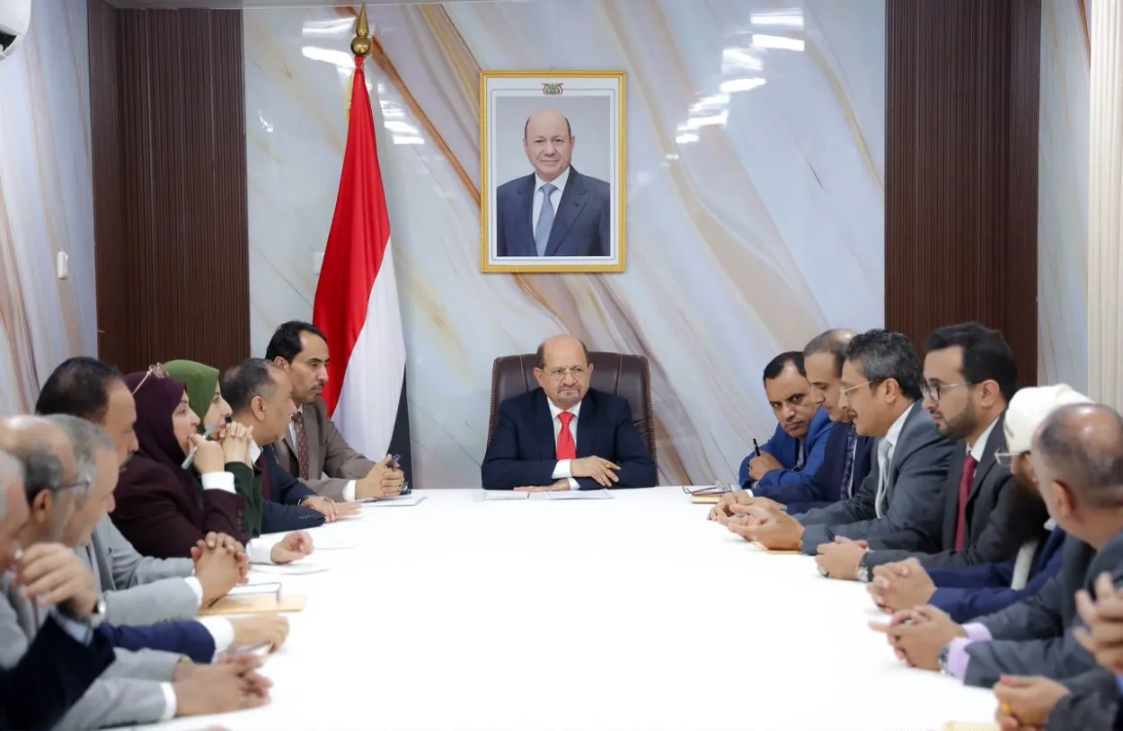 مجلس الوزراء يناقش تداعيات الاعتداءات الحوثية ويؤكد حماية المواطنين والمنشآت الحيوية