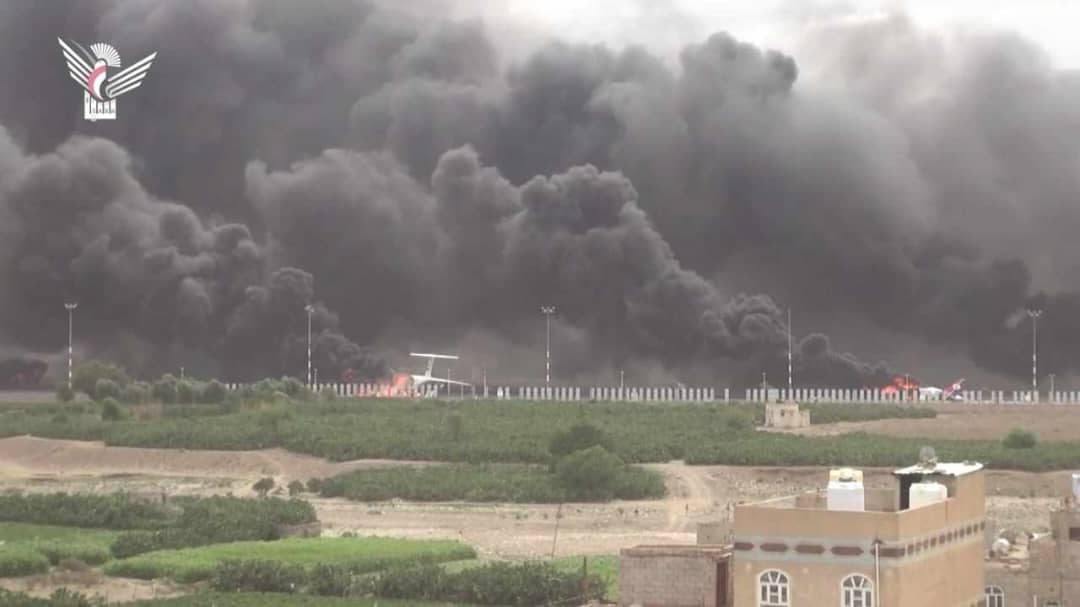 الخطوط الجوية اليمنية تحمّل الحوثيين مسؤولية تدمير ثلاث من طائراتها في قصف مطار صنعاء