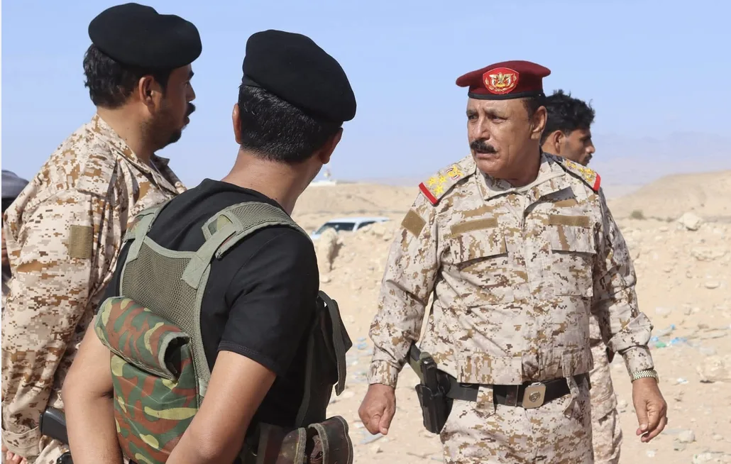 نجاة قائد اللواء الثاني مشاة بحري من محاولة اغتيال مسلح بشبوة