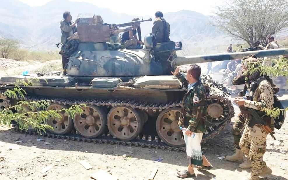 الجيش يدعو "المتحوثين" بتعز للانضمام إليه ويحذرهم من البقاء مع المليشيا