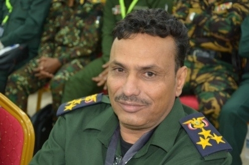 مدير عام التوجيه المعنوي والعلاقات العامة بوزارة الداخلية العميد عبد القوي باعش: على الحكومة إيجاد قيادة قوية لتعز لفرض النظام والقانون وتحقيق العدالة