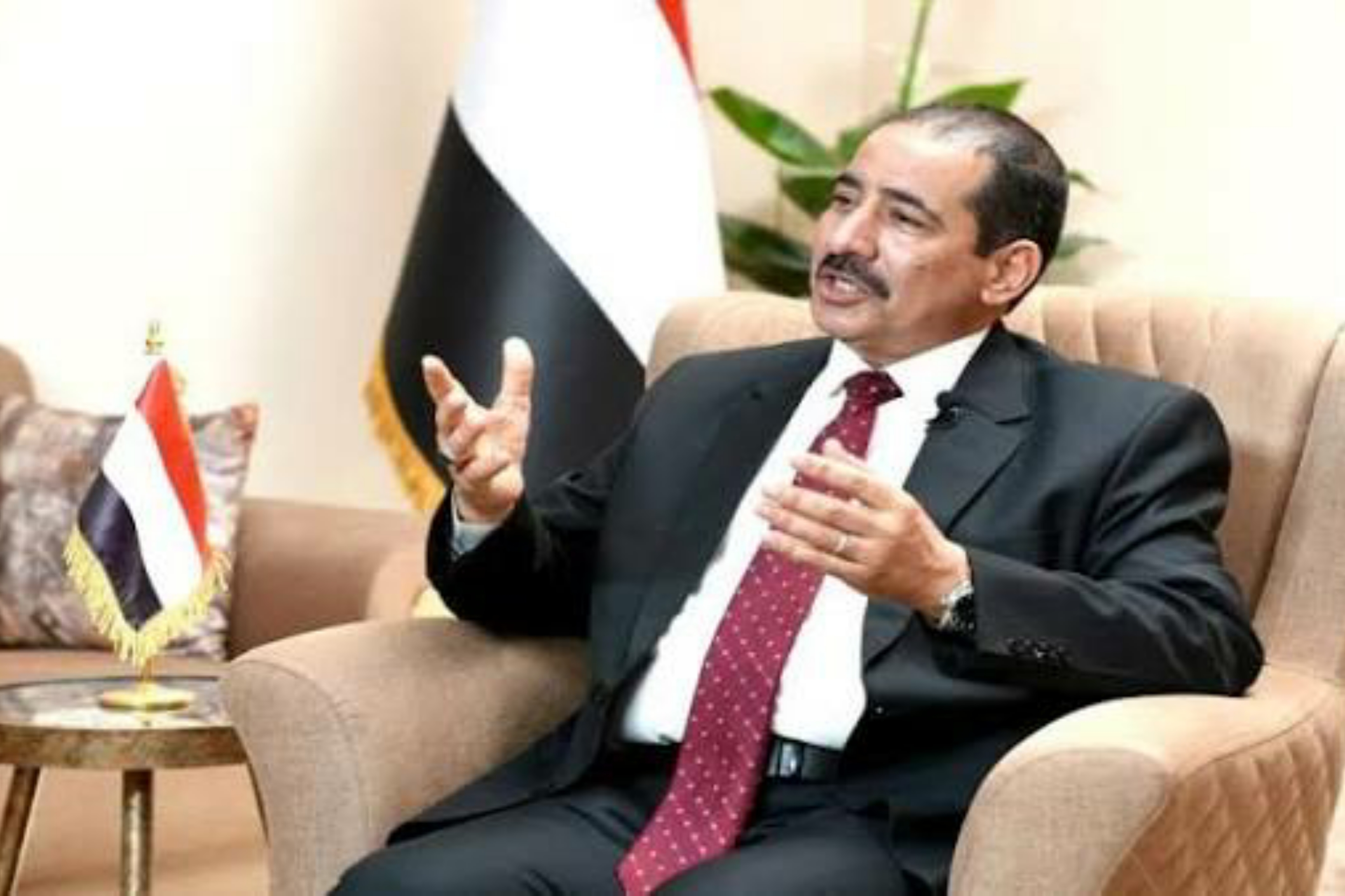 وزير الداخلية: العمليات الأخيرة أحدثت شرخًا وانقسامًا في صفوف ميليشيا الحوثي وهي في أضعف مراحلها