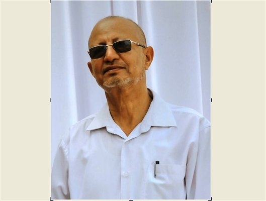 أمين عام نقابة المعلمين: تعزيزات الرواتب ضُخت إلى مركزي عدن.. ولا أنباء رسمية عن إكرامية للمعلمين
