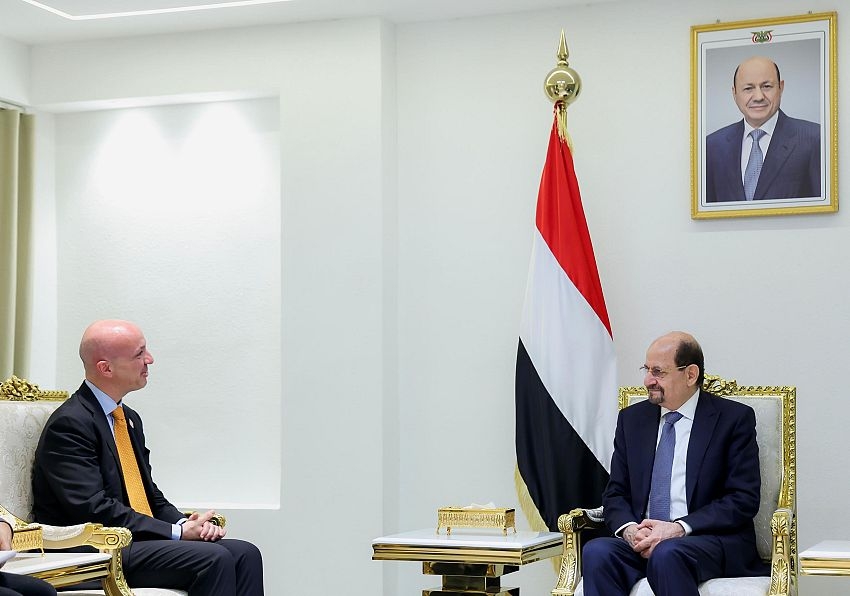 رئيس الوزراء يبحث مع ممثل صندوق الأمم المتحدة للسكان تعزيز التعاون في مجالات الصحة الإنجابية وحماية النساء