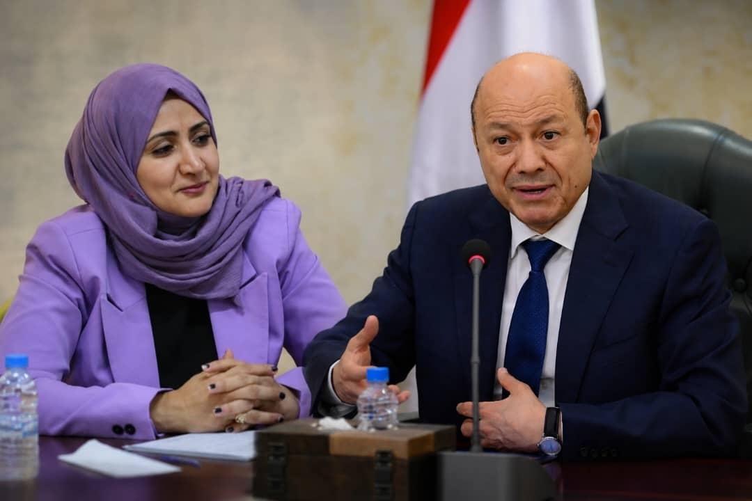 خطاب رئيس الجمهورية يغادر منطق المنتصر ويرسم خارطة طريق لليمنيين