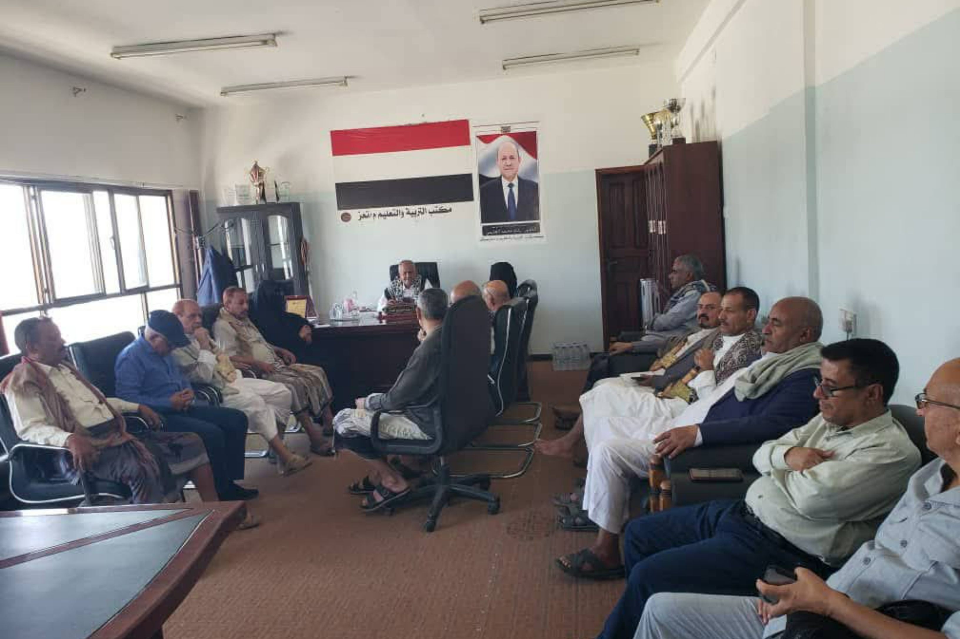 اللجنة الفرعية بتعز تناقش آليات الإشراف الميداني والترتيبات النهائية قبيل اختبارات الثانوية العامة