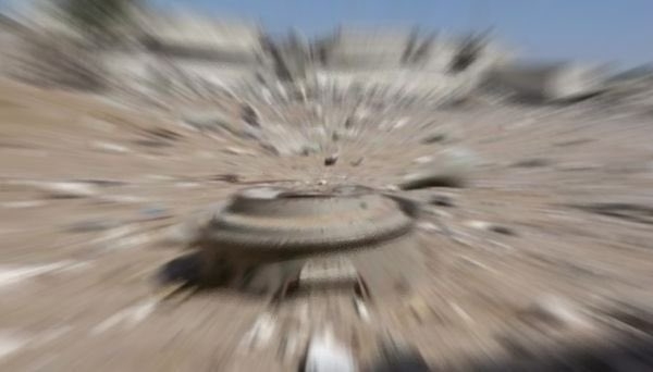 مقتل طفل وإصابة آخر بانفجار لغم في مديرية نهم شرقي صنعاء