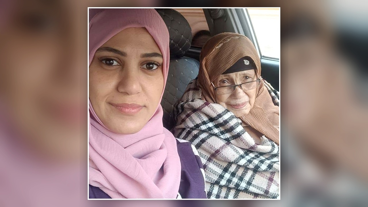 صحفية يمنية تشكو استغلال المسافرين في تأشيرات العمرة وتذاكر السفر بعد محاولتها زيارة والدتها المريضة