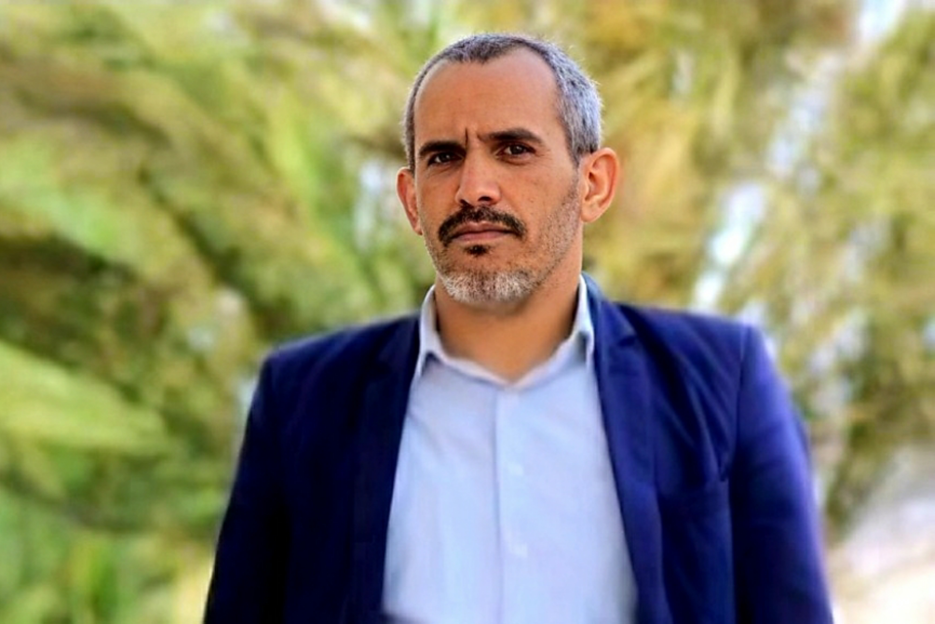 عقب إضرابه عن الطعام..منظمة سام تطالب بالإفراج عن المحامي صبرة وتحمل سلطات المليشيا مسؤولية حياته