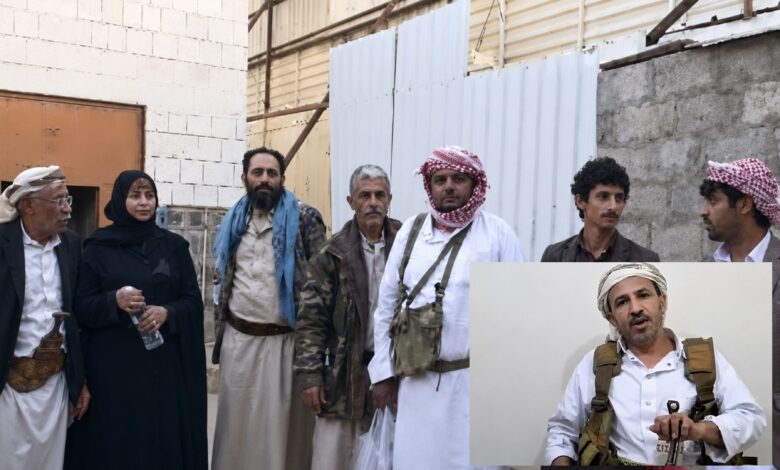 جماعة الحوثي تفرج عن الشيخ الحزمي مع “لحيقته” المرأة التي لجأت اليه لانصافها