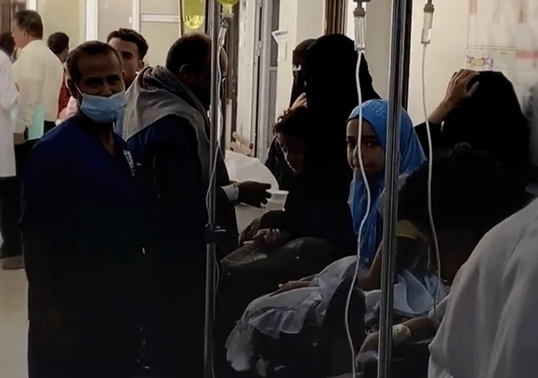 الوضع قد يخرج عن السيطرة.. 22 ألف حالة اشتباه بالملاريا في تعز اليمنية