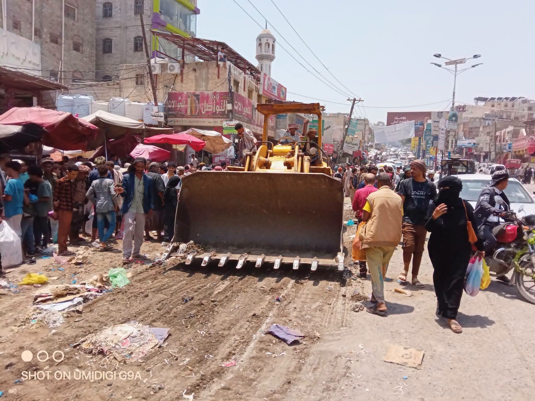 هل تنجح سلطات تعز في تنظيم الأسواق .. أم ستنفذ حملات للاستعراض المؤقت؟