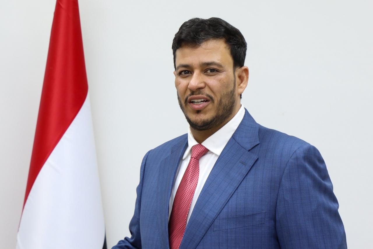 العليمي: جاهزون لمواجهة المليشيا عسكريا ولن نسمح لإيران بانتهاك سيادة اليمن