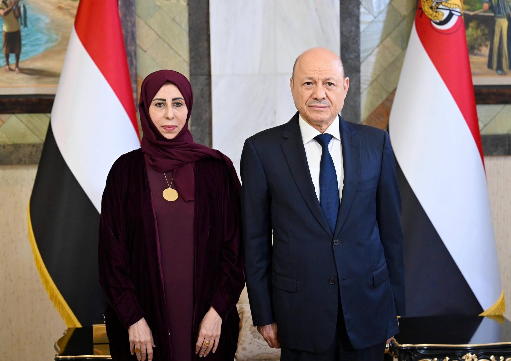 أفراح الزوبة .. أول امرأة تتولى وزارة الخارجية في تاريخ الجمهورية اليمنية