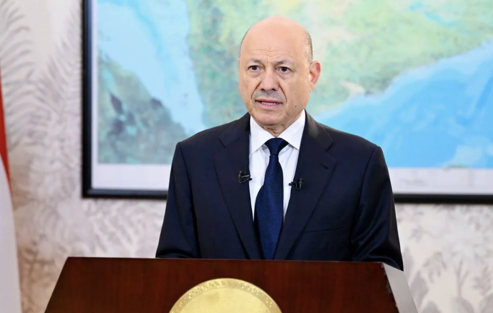 الرئيس العليمي يجدد تحذيره للمليشيا: التصعيد لن يغير إرادة اليمنيين في استعادة الدولة