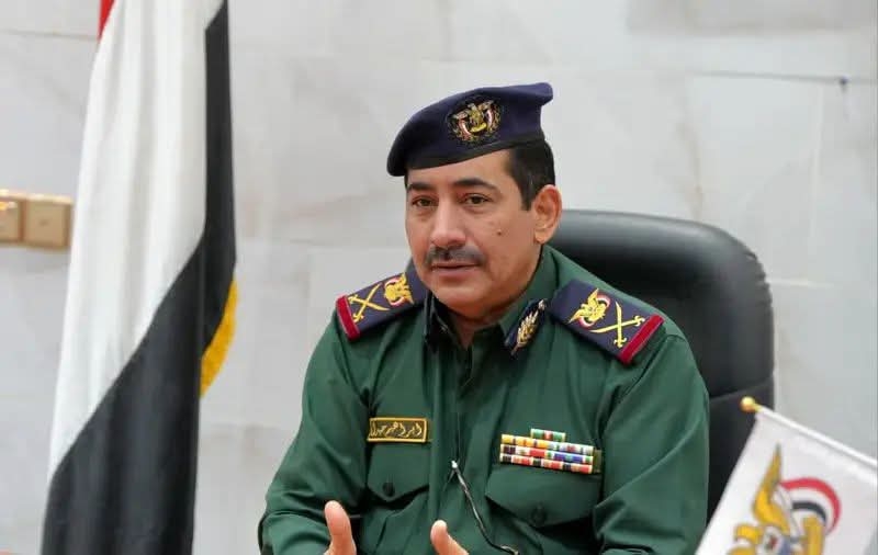 وزير الداخلية يؤكد أن ميليشيا الحوثي الإرهابية العدو الأول لليمنيين ويشدد على استكمال معركة التحرير