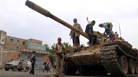 مصدر عسكري في محور تعز يوضح لتعز تايم ملابسات عدم تسلّم بعض الأفراد رواتبهم ضمن آلية الصرف الجديدة
