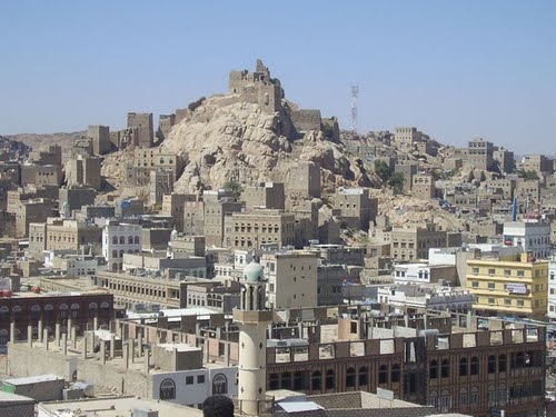 مركز حقوقي يندد باستمرار جرائم الحوثي في البيضاء